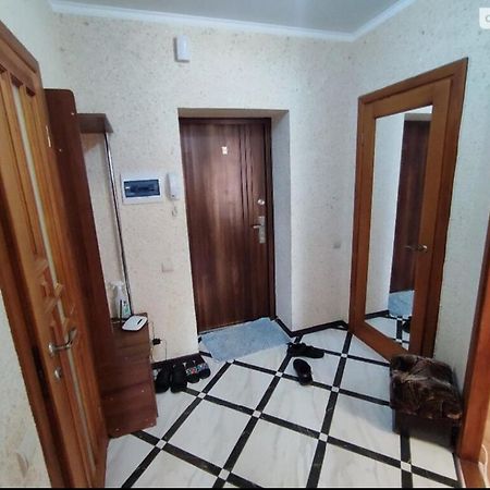Комфортна Квартира В Жк Сімейний Vinnitsya Dış mekan fotoğraf